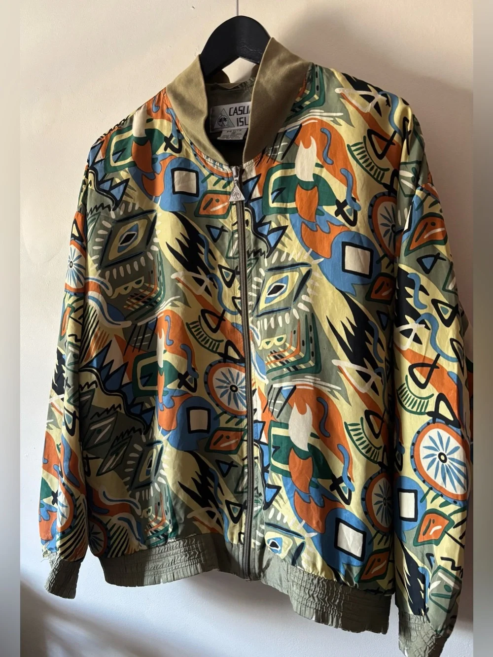 Casual Isle Vintage 100% Silk Printed Bomber Jacket Size Medium